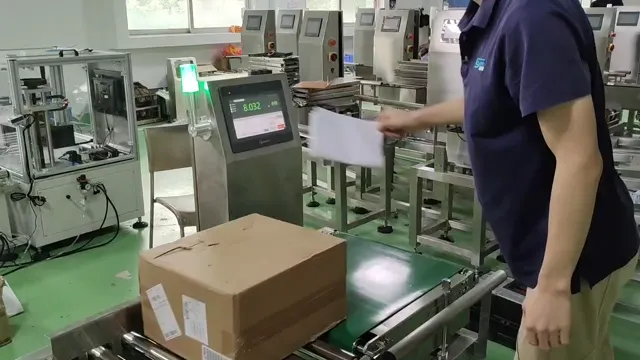 8kg 纸箱：滚筒缓冲进料实拍